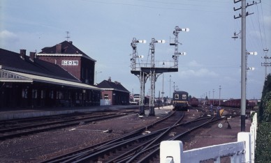 Mol - 1968.07.12 - HN-461.jpg